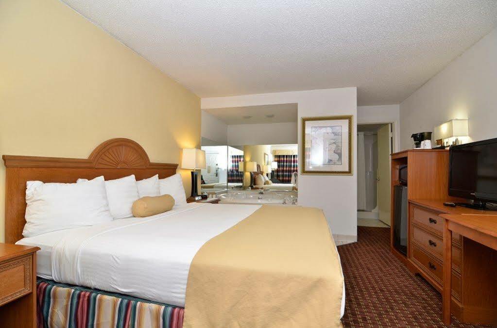 Quality Inn Bennettsville Exterior photo